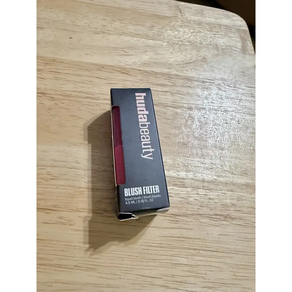 NEW! HUDA BEAUTY Blush Filter Liquid Blush in Intense Guava - Full Size .15 oz.